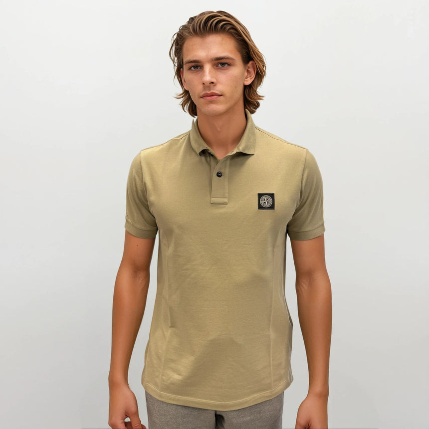 Stone Island Compass Badge Polo T-Shirt Slim Fit Desert - Boinclo - Outlet Sale Under Retail